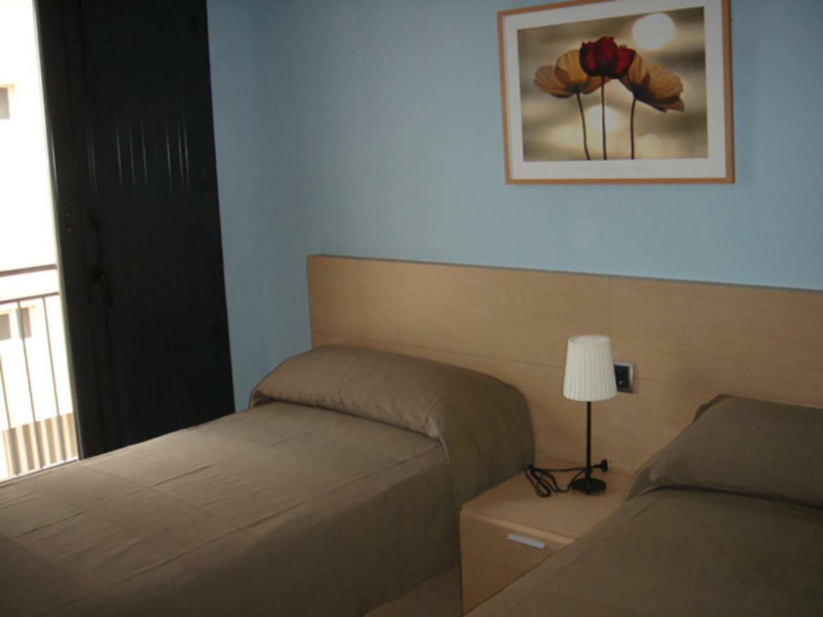 Apartamentos San Cristobal เบนาซัล ภายนอก รูปภาพ